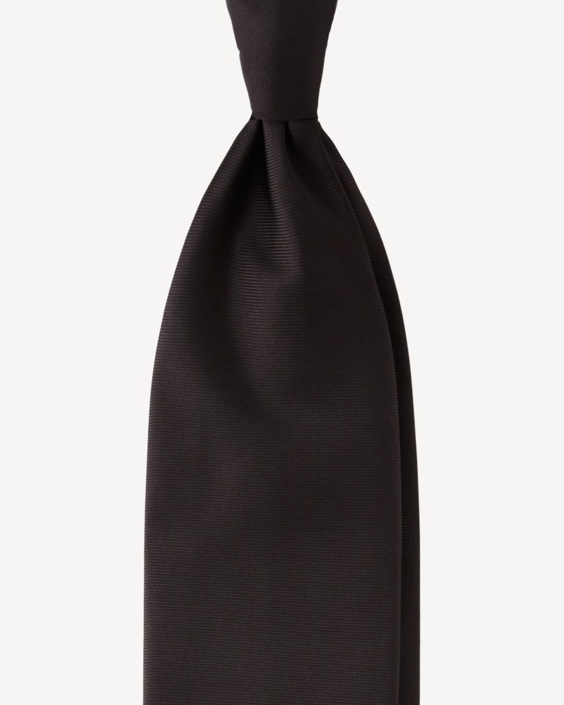 SOLID WOVEN SELFTIPPED SILK TIE – Black